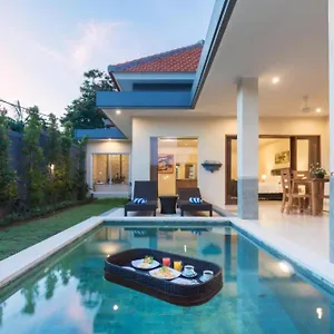 Kubu Petitenget *** Seminyak